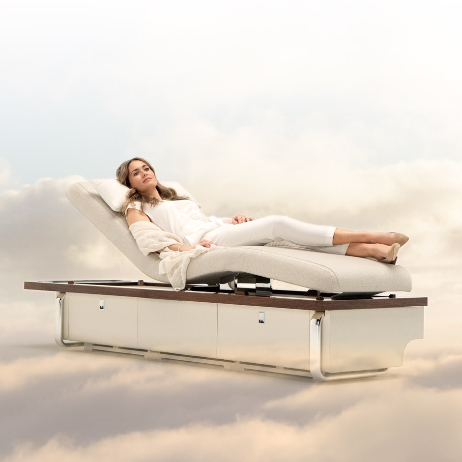 Nuage Chaise relaxing position